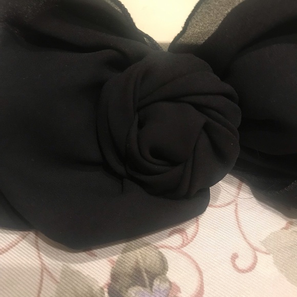 ———————SOLD——_—————TWO SILK CHIFFON CLIP BOWS NWT - Picture 8 of 12
